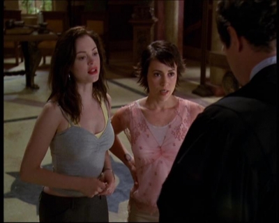 Charmed-Online-dot-net_622ItsABadBadBadBadWorldPart1-1312.jpg