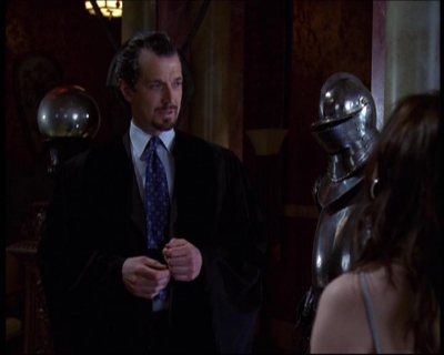 Charmed-Online-dot-net_622ItsABadBadBadBadWorldPart1-1441.jpg