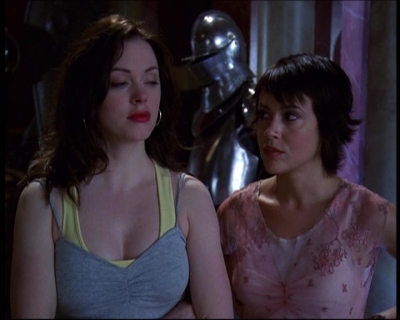 Charmed-Online-dot-net_622ItsABadBadBadBadWorldPart1-1539.jpg