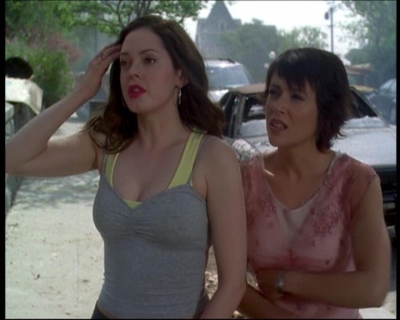 Charmed-Online-dot-net_622ItsABadBadBadBadWorldPart1-1576.jpg