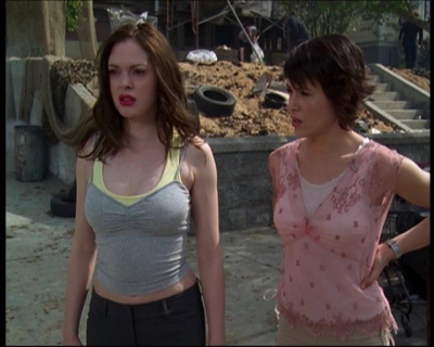 Charmed-Online-dot-net_622ItsABadBadBadBadWorldPart1-1609.jpg