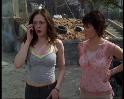 Charmed-Online-dot-net_622ItsABadBadBadBadWorldPart1-1618.jpg