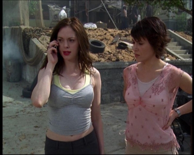 Charmed-Online-dot-net_622ItsABadBadBadBadWorldPart1-1619.jpg