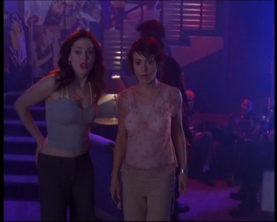 Charmed-Online-dot-net_622ItsABadBadBadBadWorldPart1-1677.jpg