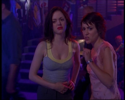 Charmed-Online-dot-net_622ItsABadBadBadBadWorldPart1-1685.jpg