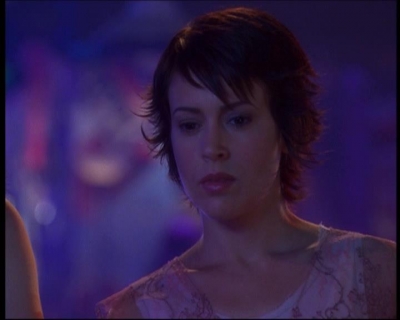 Charmed-Online-dot-net_622ItsABadBadBadBadWorldPart1-1716.jpg