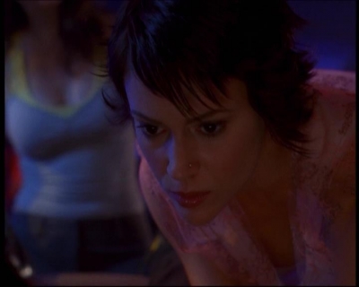 Charmed-Online-dot-net_622ItsABadBadBadBadWorldPart1-1730.jpg