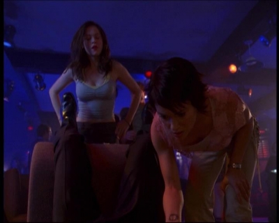 Charmed-Online-dot-net_622ItsABadBadBadBadWorldPart1-1739.jpg