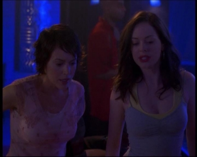 Charmed-Online-dot-net_622ItsABadBadBadBadWorldPart1-1766.jpg