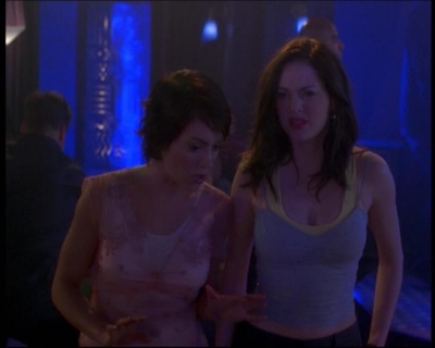 Charmed-Online-dot-net_622ItsABadBadBadBadWorldPart1-1769.jpg