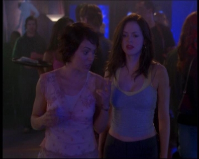 Charmed-Online-dot-net_622ItsABadBadBadBadWorldPart1-1777.jpg