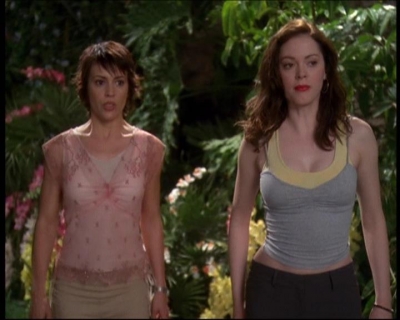 Charmed-Online-dot-net_622ItsABadBadBadBadWorldPart1-2003.jpg