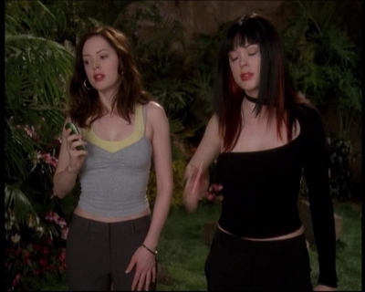 Charmed-Online-dot-net_622ItsABadBadBadBadWorldPart1-2140.jpg