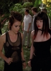 Charmed-Online-dot-net_622ItsABadBadBadBadWorldPart1-1989.jpg