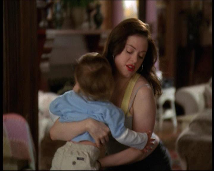 Charmed-Online-dot-net_623ItsABadBadBadBadWorldPart2-0006.jpg