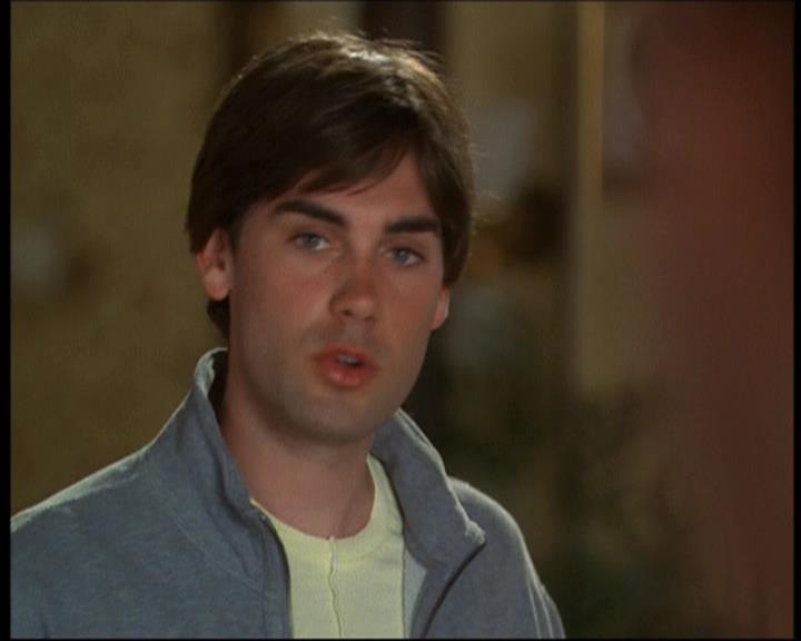 Charmed-Online-dot-net_623ItsABadBadBadBadWorldPart2-0072.jpg