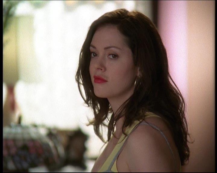 Charmed-Online-dot-net_623ItsABadBadBadBadWorldPart2-0101.jpg