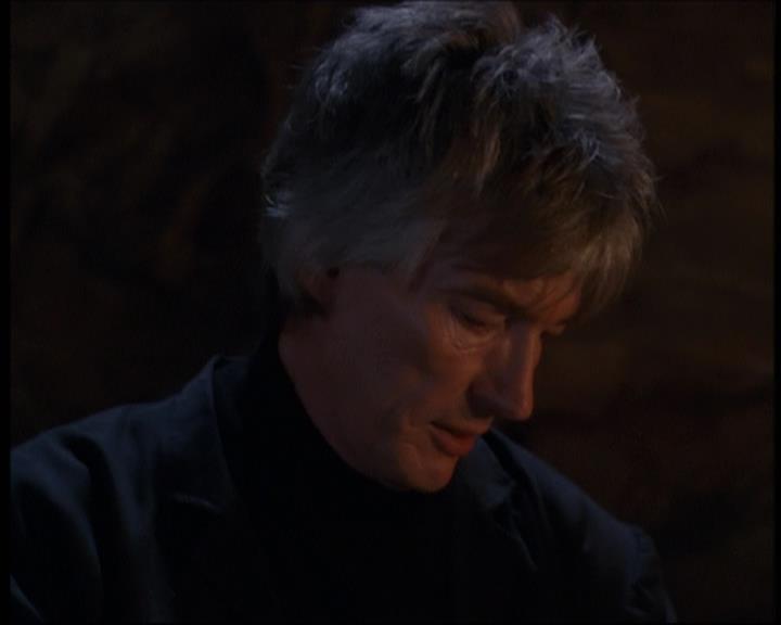 Charmed-Online-dot-net_623ItsABadBadBadBadWorldPart2-0184.jpg