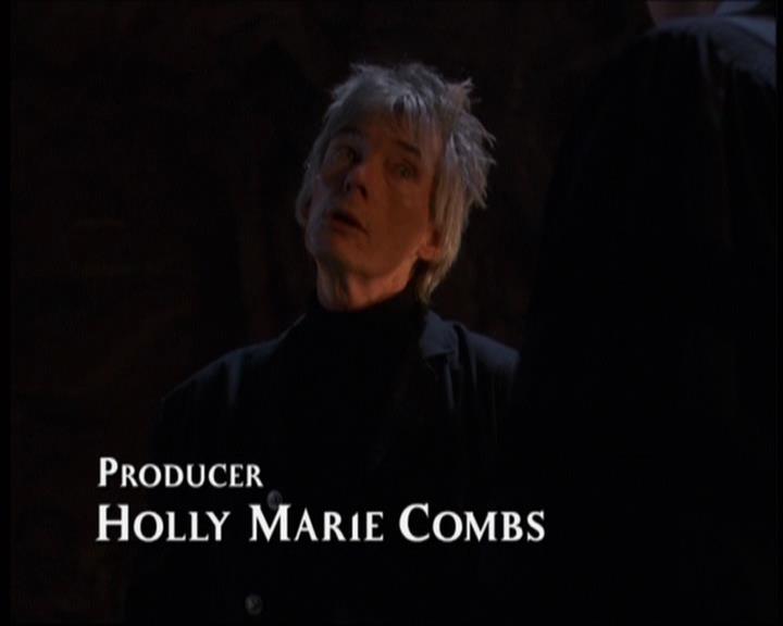 Charmed-Online-dot-net_623ItsABadBadBadBadWorldPart2-0200.jpg
