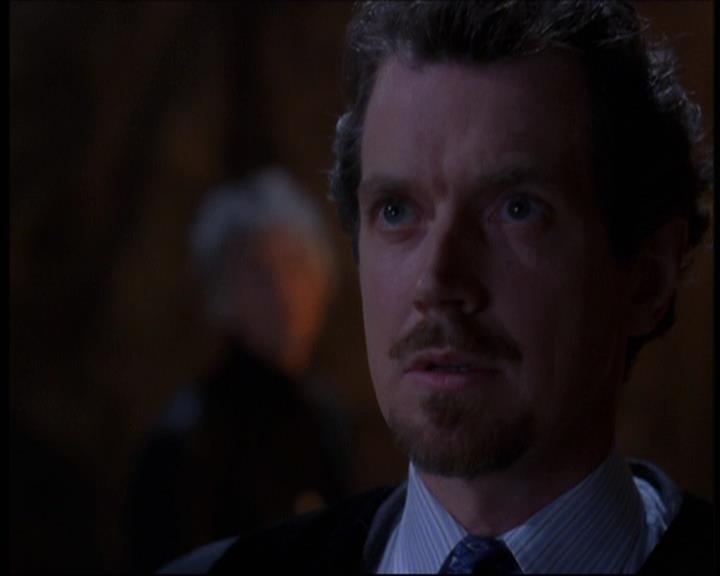 Charmed-Online-dot-net_623ItsABadBadBadBadWorldPart2-0233.jpg