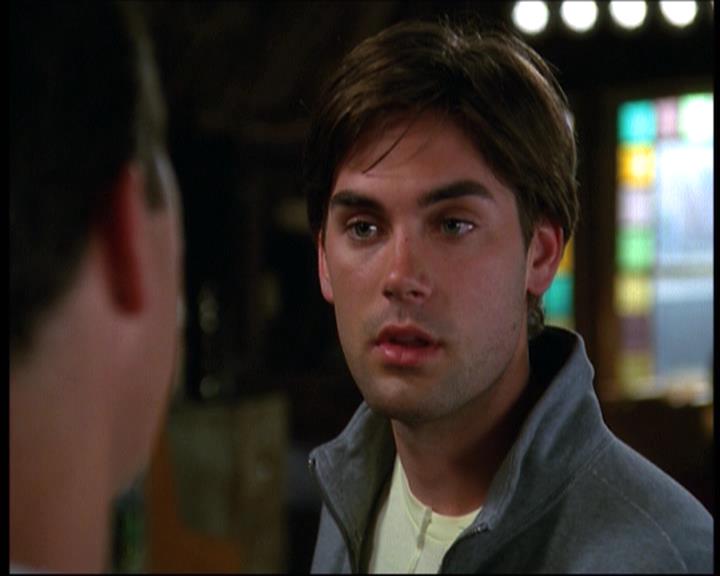 Charmed-Online-dot-net_623ItsABadBadBadBadWorldPart2-0719.jpg