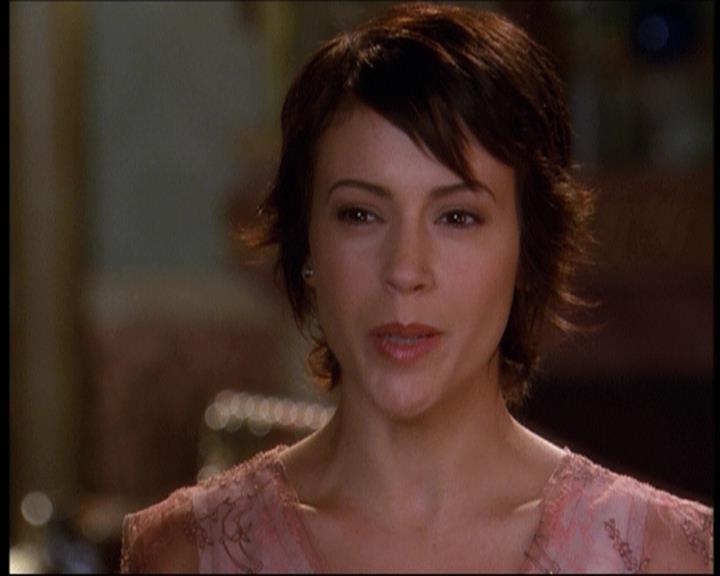 Charmed-Online-dot-net_623ItsABadBadBadBadWorldPart2-0838.jpg