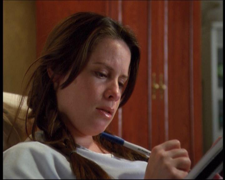 Charmed-Online-dot-net_623ItsABadBadBadBadWorldPart2-0927.jpg