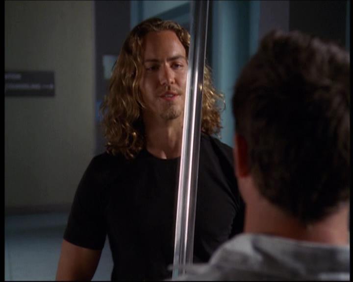 Charmed-Online-dot-net_623ItsABadBadBadBadWorldPart2-1315.jpg