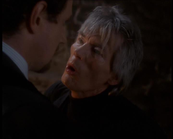 Charmed-Online-dot-net_623ItsABadBadBadBadWorldPart2-1512.jpg