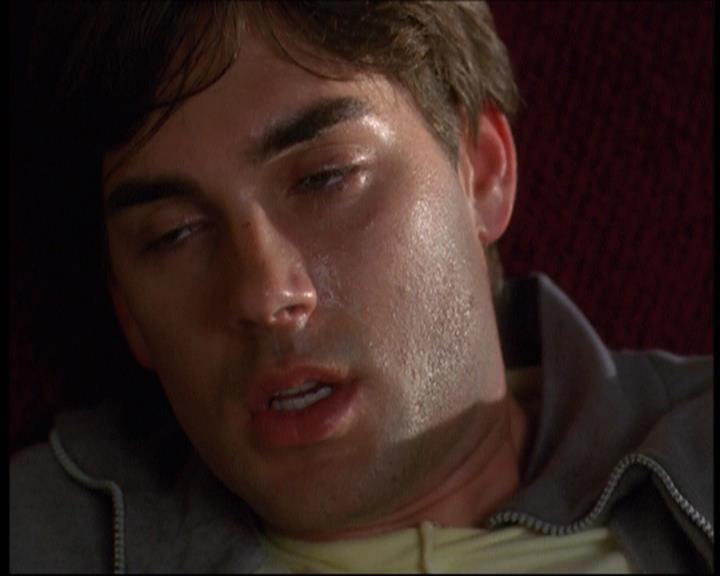 Charmed-Online-dot-net_623ItsABadBadBadBadWorldPart2-1567.jpg