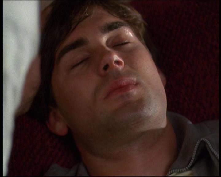 Charmed-Online-dot-net_623ItsABadBadBadBadWorldPart2-1600.jpg