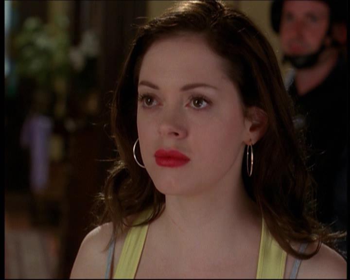 Charmed-Online-dot-net_623ItsABadBadBadBadWorldPart2-1720.jpg