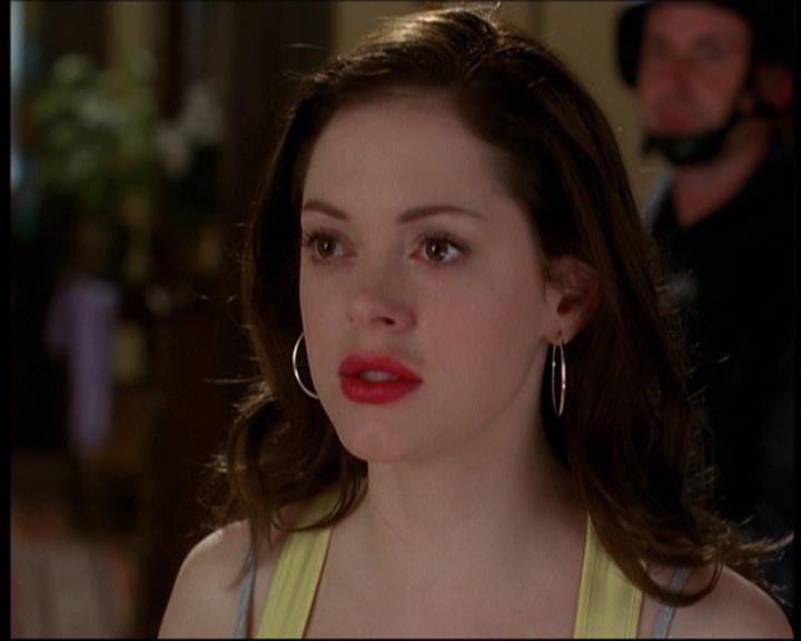 Charmed-Online-dot-net_623ItsABadBadBadBadWorldPart2-1723.jpg