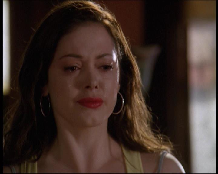 Charmed-Online-dot-net_623ItsABadBadBadBadWorldPart2-1854.jpg