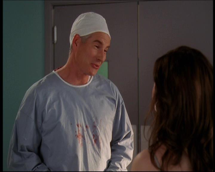 Charmed-Online-dot-net_623ItsABadBadBadBadWorldPart2-2111.jpg
