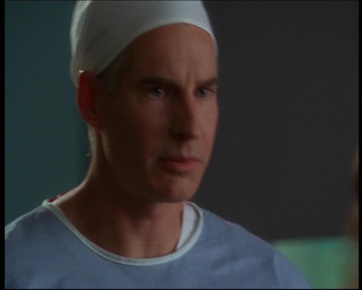 Charmed-Online-dot-net_623ItsABadBadBadBadWorldPart2-2169.jpg