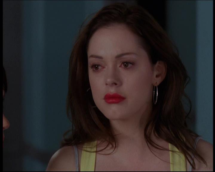 Charmed-Online-dot-net_623ItsABadBadBadBadWorldPart2-2174.jpg