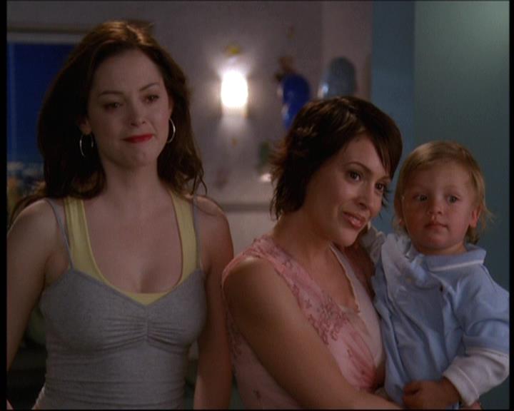 Charmed-Online-dot-net_623ItsABadBadBadBadWorldPart2-2335.jpg