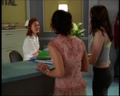 Charmed-Online-dot-net_623ItsABadBadBadBadWorldPart2-0425.jpg