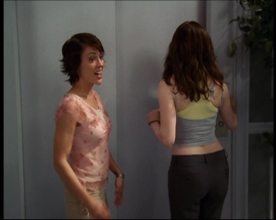 Charmed-Online-dot-net_623ItsABadBadBadBadWorldPart2-0484.jpg