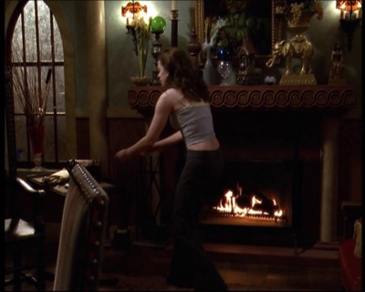 Charmed-Online-dot-net_623ItsABadBadBadBadWorldPart2-0770.jpg