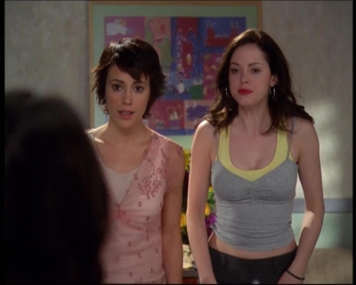 Charmed-Online-dot-net_623ItsABadBadBadBadWorldPart2-0887.jpg