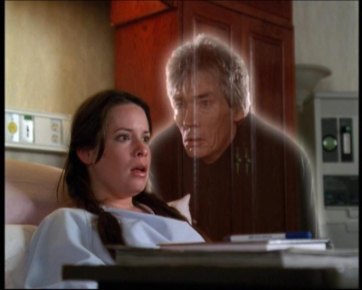 Charmed-Online-dot-net_623ItsABadBadBadBadWorldPart2-0905.jpg