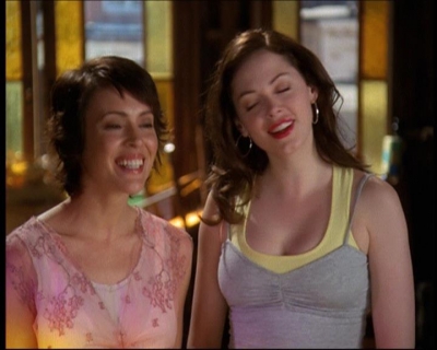 Charmed-Online-dot-net_623ItsABadBadBadBadWorldPart2-0958.jpg