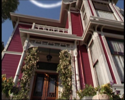 Charmed-Online-dot-net_623ItsABadBadBadBadWorldPart2-0977.jpg