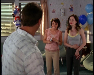 Charmed-Online-dot-net_623ItsABadBadBadBadWorldPart2-1641.jpg