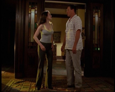 Charmed-Online-dot-net_623ItsABadBadBadBadWorldPart2-1790.jpg