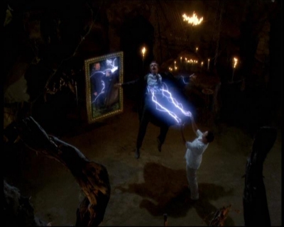 Charmed-Online-dot-net_623ItsABadBadBadBadWorldPart2-2084.jpg