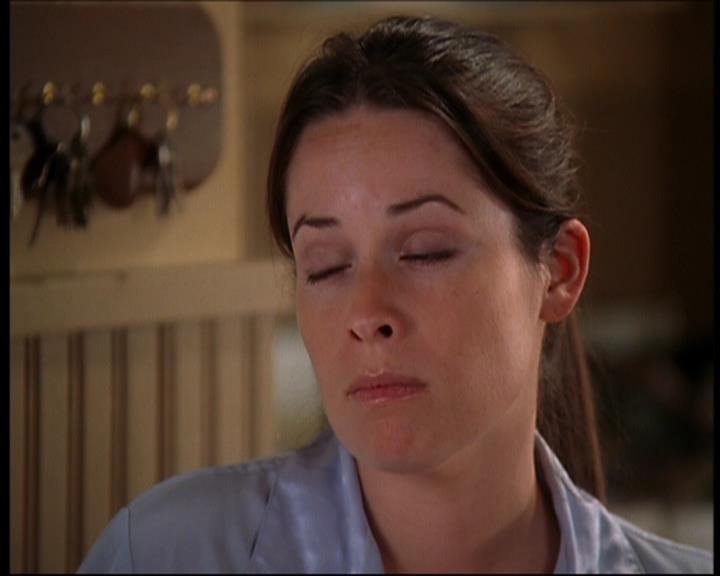 Charmed-Online_dot_net-7x01ACallToArms0068.jpg Charmed-Online_dot_net-7x01ACallToArms0068.jpg