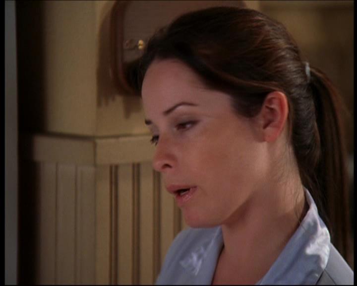 Charmed-Online_dot_net-7x01ACallToArms0081.jpg